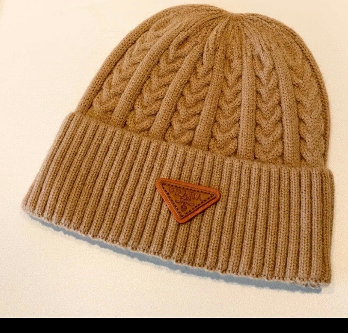 🖤 Luxury Cable-Knit Beanie Prada *Pre-Order*