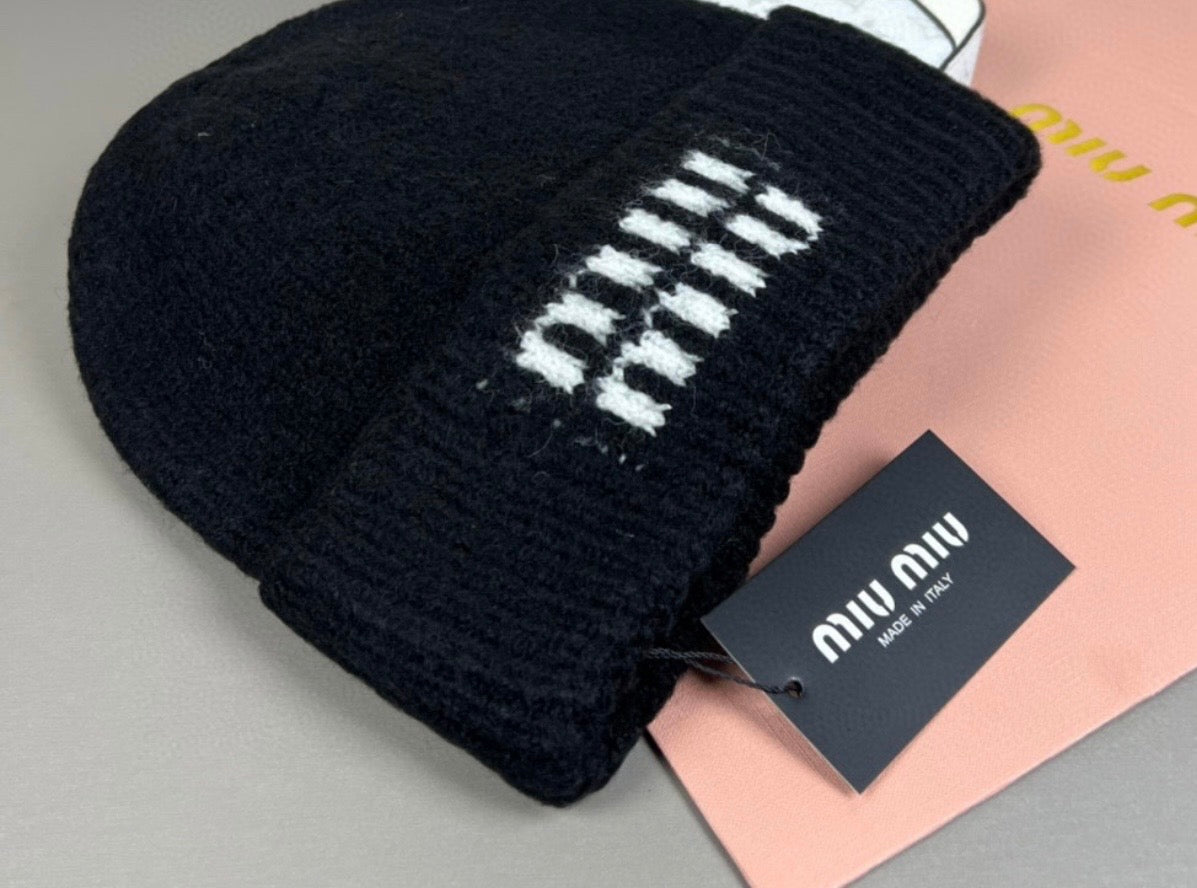 ✨ Luxe Logo Knit Beanie miu miu *Pre-Order*