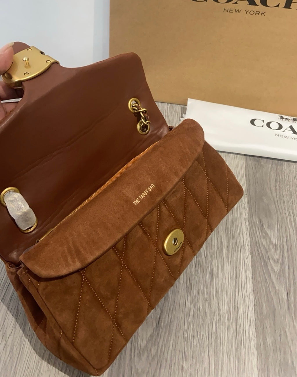 🤎 Quilted Suede Shoulder Bag *Pre-Order*