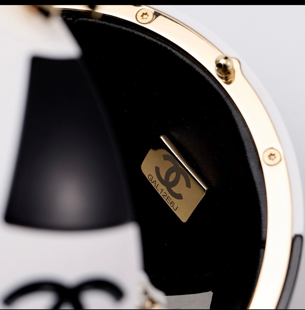 ⚽🖤 Luxe Soccer Ball Statement Bag — PRE-ORDER