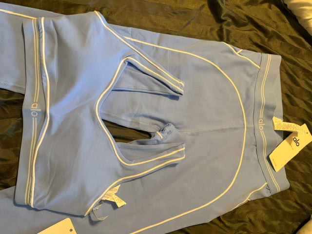 ALO Yoga Set Powder Blue