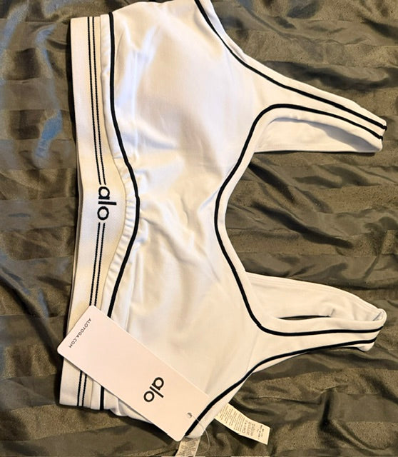 ALO Yoga White Yoga Set with Black Trim